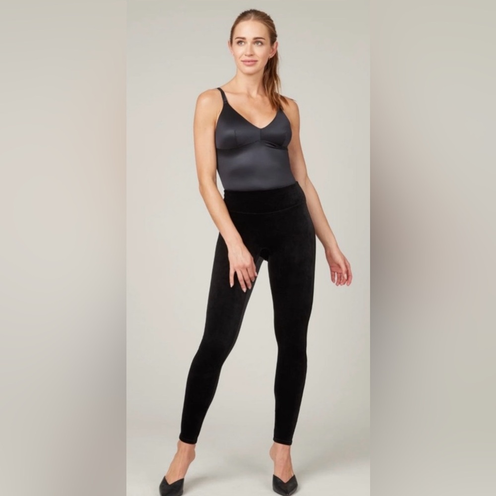 SPANX Black Velvet Leggings Women’s Size 3X